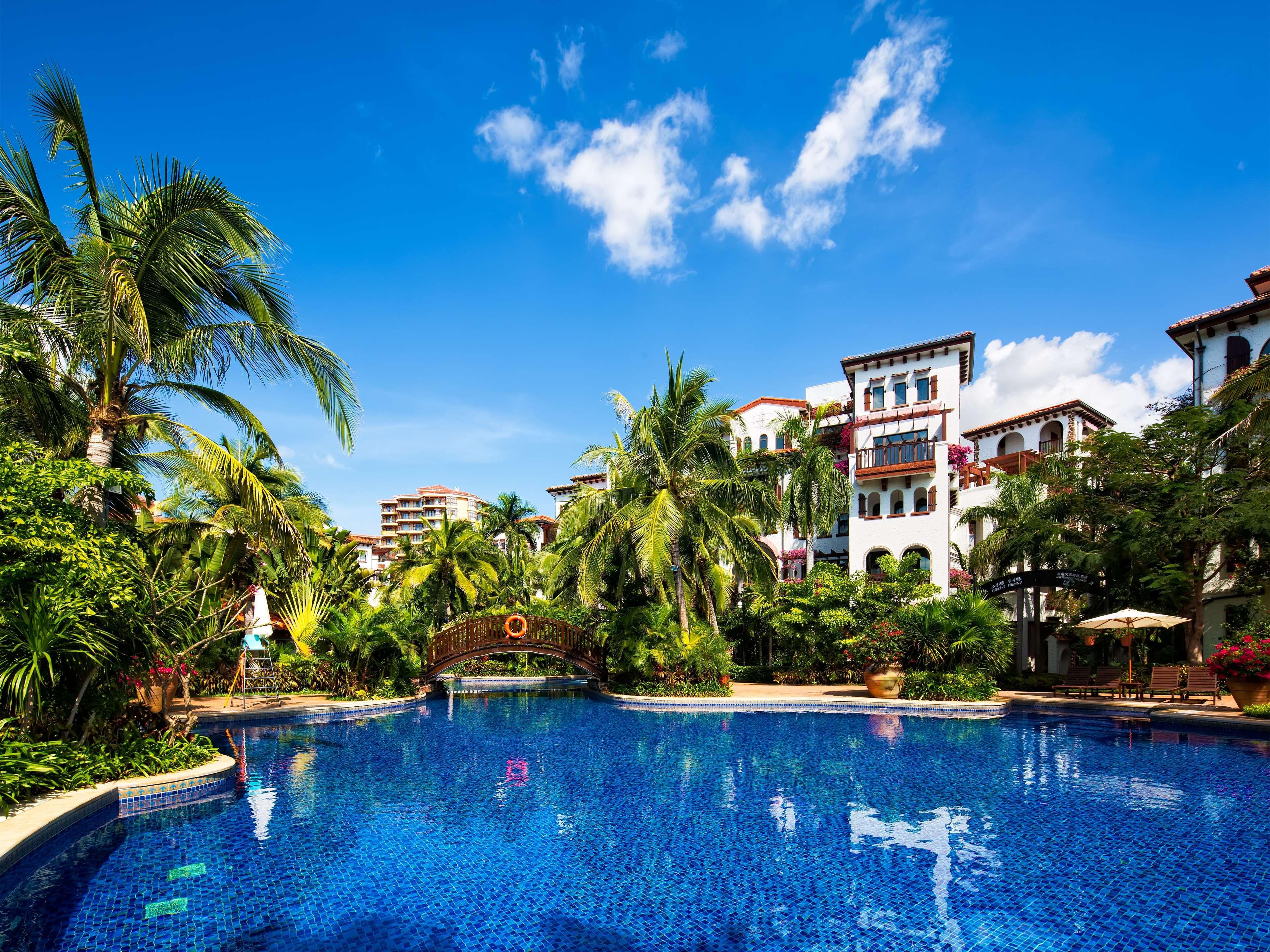 Best Western Premier International Resort Hotel Санья Экстерьер фото
