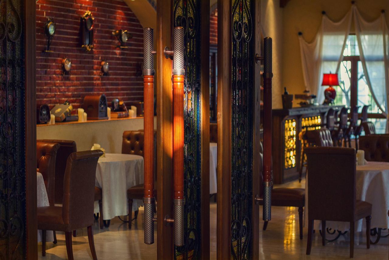 Best Western Premier International Resort Hotel Санья Экстерьер фото