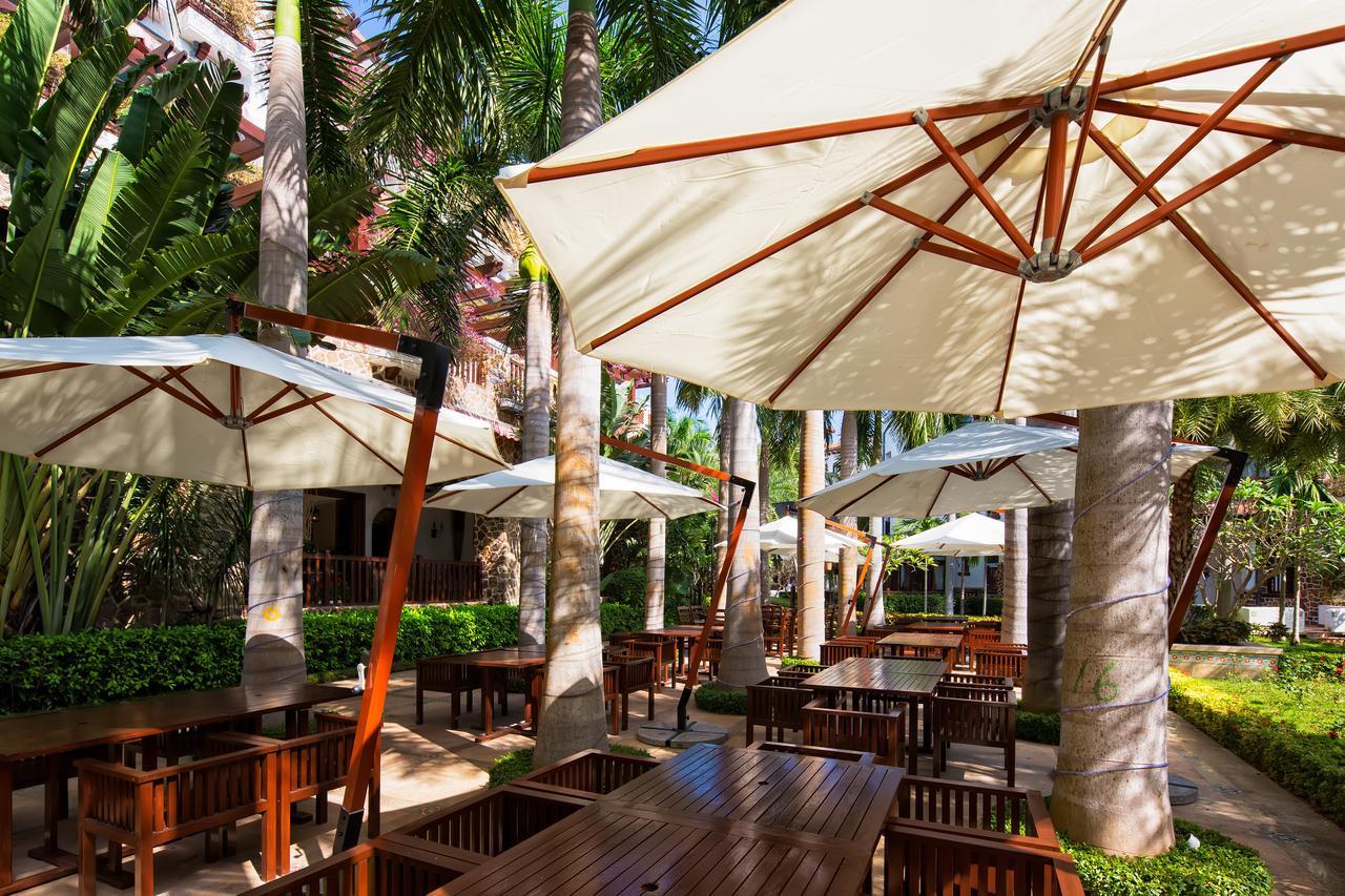 Best Western Premier International Resort Hotel Санья Экстерьер фото