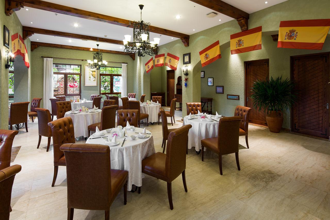 Best Western Premier International Resort Hotel Санья Экстерьер фото