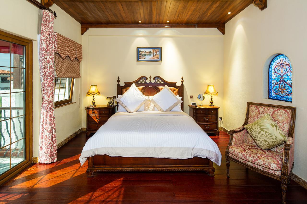 Best Western Premier International Resort Hotel Санья Экстерьер фото